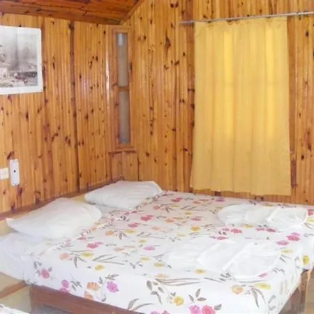 Bykara Hotel 2*