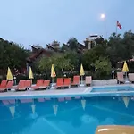 Hotel Bykara 2*